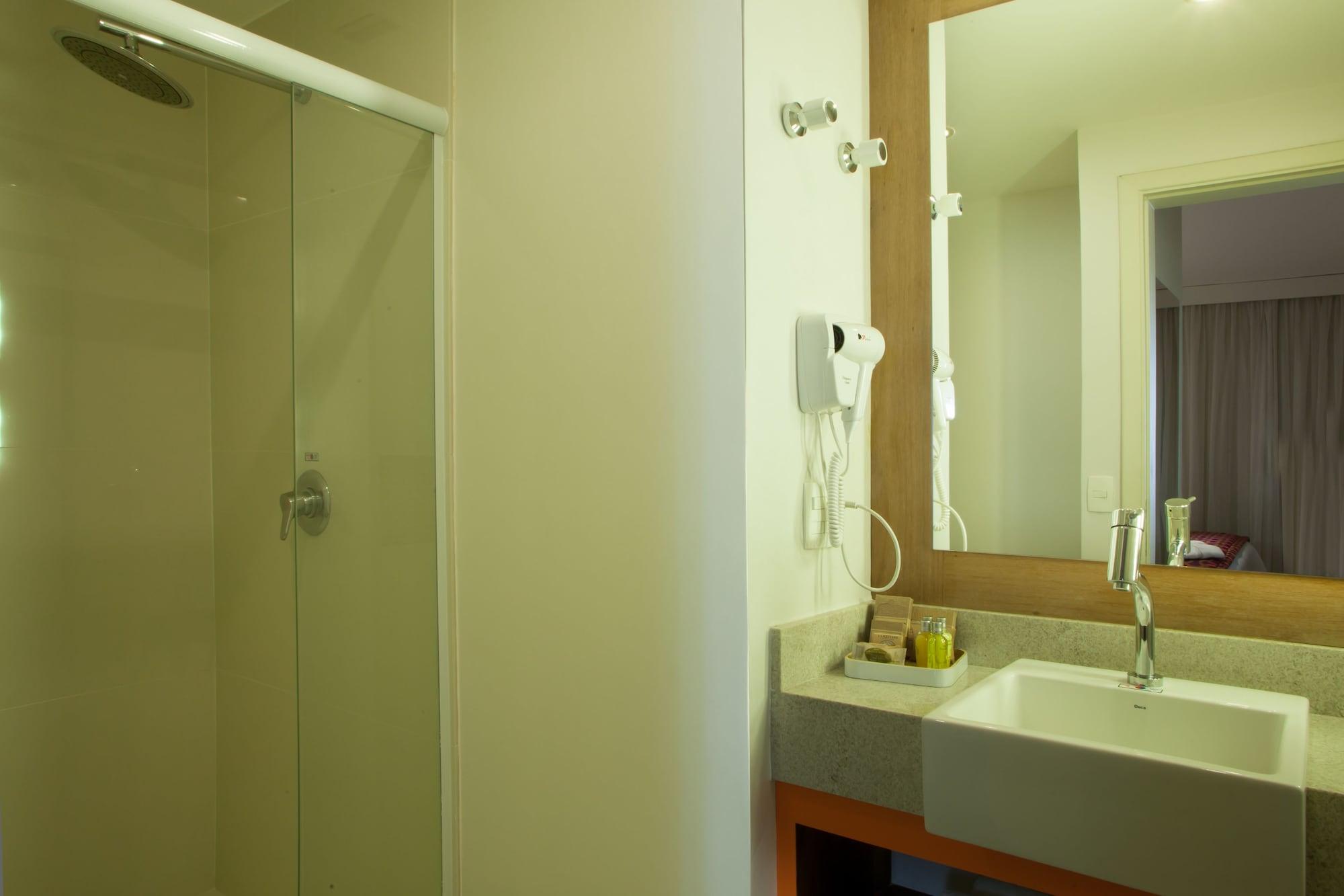 Quality Suites Alphaville Баруері Екстер'єр фото