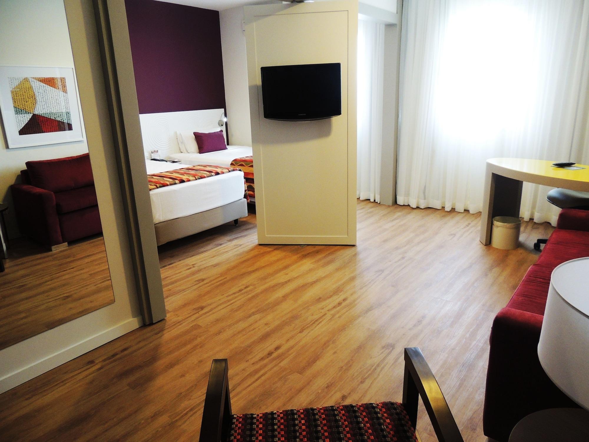 Quality Suites Alphaville Баруері Екстер'єр фото