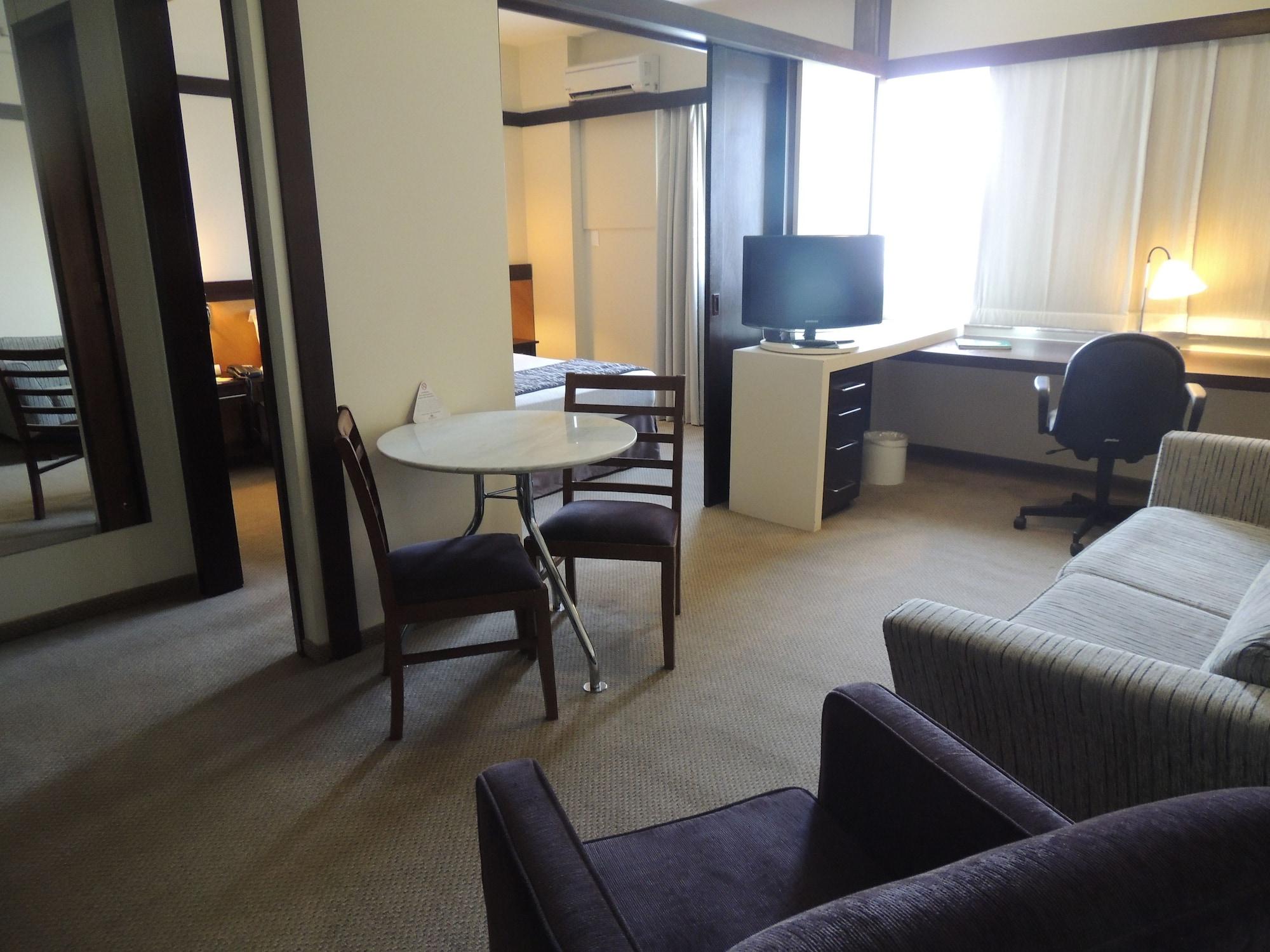 Quality Suites Alphaville Баруері Екстер'єр фото