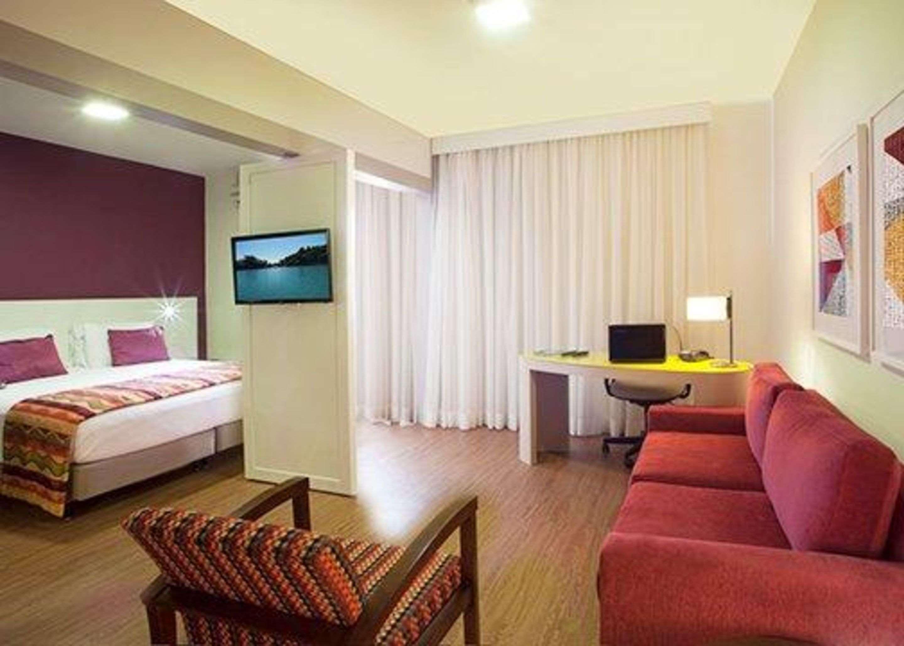 Quality Suites Alphaville Баруері Екстер'єр фото