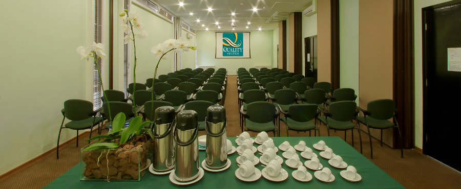 Quality Suites Alphaville Баруері Бізнес фото