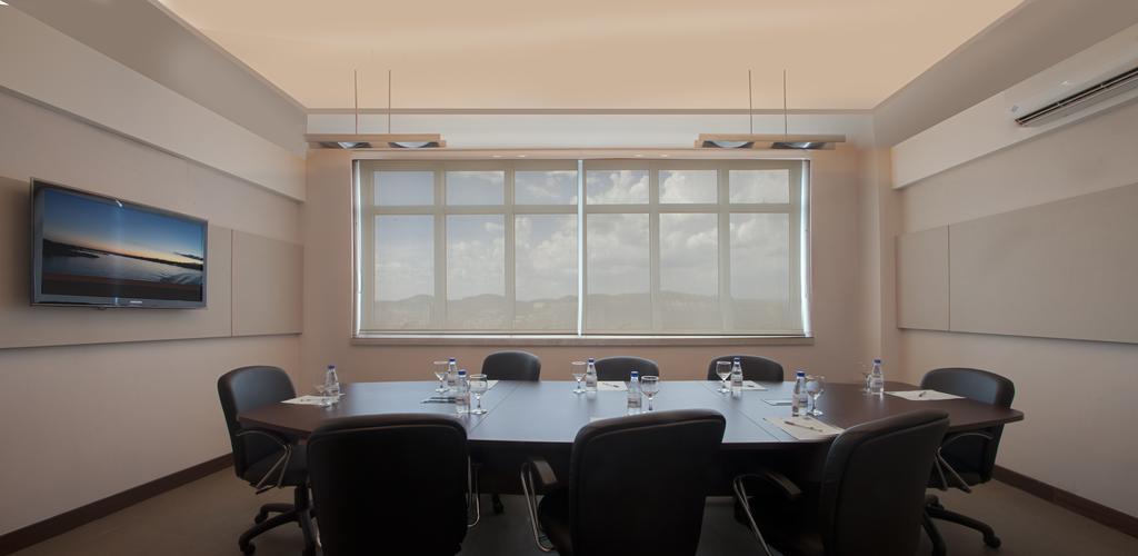 Quality Suites Alphaville Баруері Екстер'єр фото