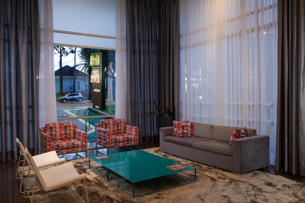 Quality Suites Alphaville Баруері Екстер'єр фото