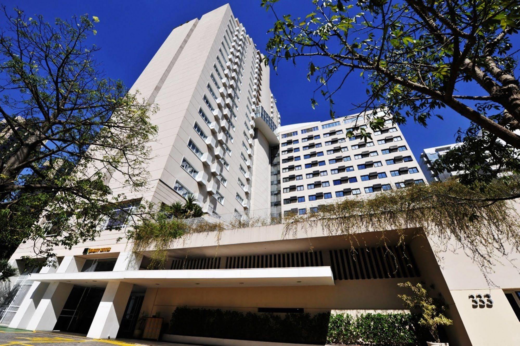 Quality Suites Alphaville Баруері Екстер'єр фото