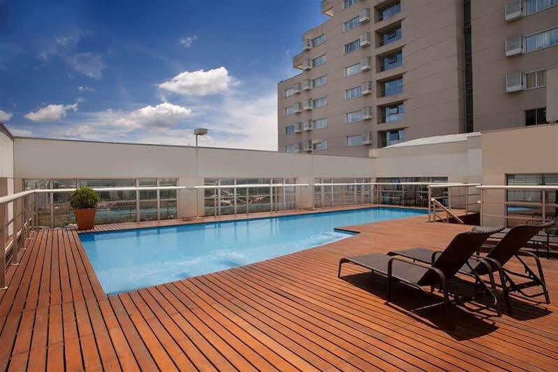 Quality Suites Alphaville Баруері Екстер'єр фото